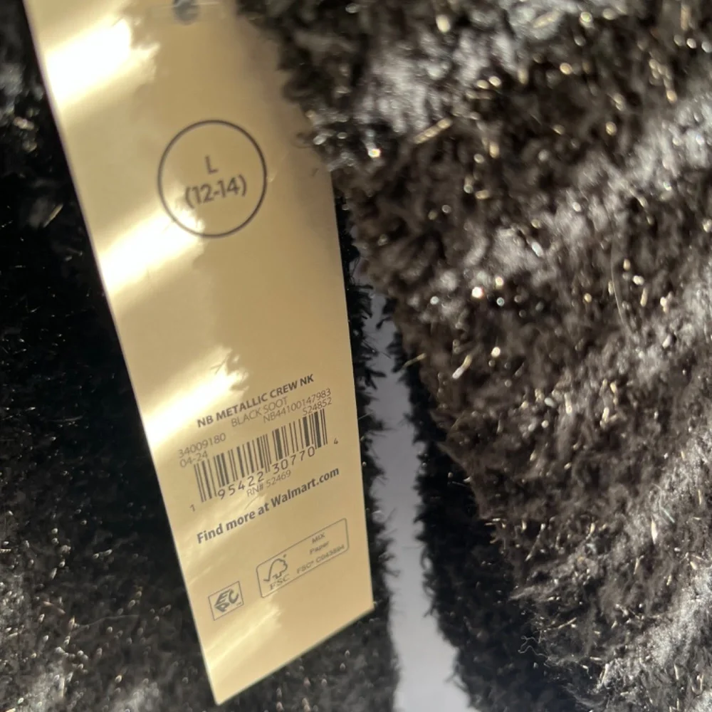 Black sweater - Picture 3 of 3